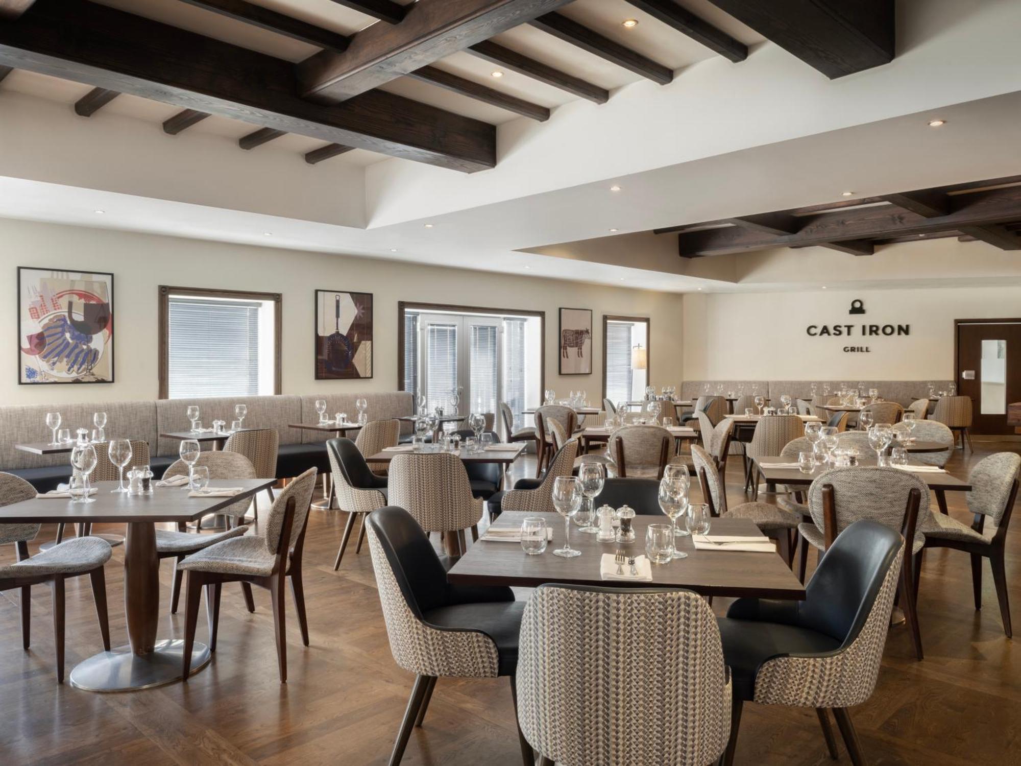 Delta Hotels By Marriott Tudor Park Country Club Мейдстон Экстерьер фото